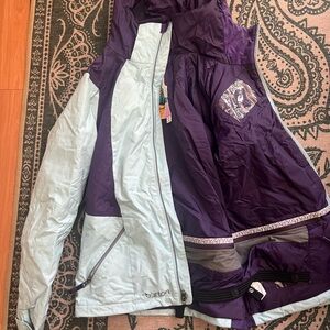 Burton Women's Purple and Light Gray Ski Jacket